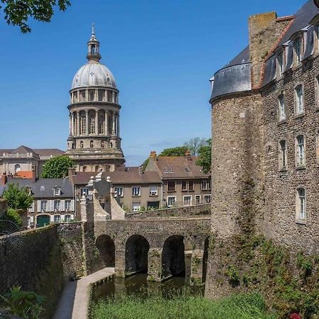 Aux Remparts De La Vieille Ville - 4P, Parking Boulogne-sur-Mer Exterior foto