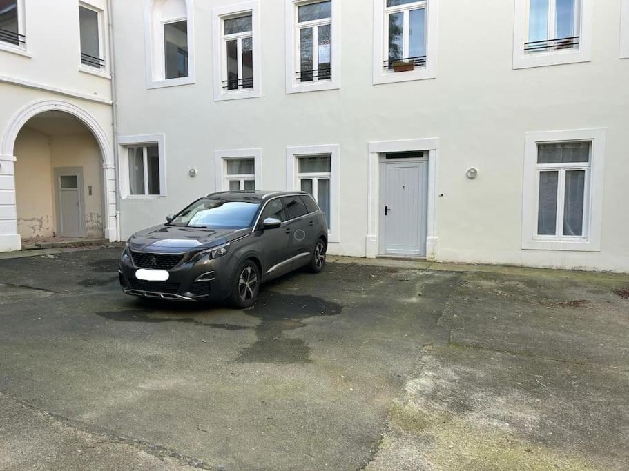 Aux Remparts De La Vieille Ville - 4P, Parking Boulogne-sur-Mer Exterior foto